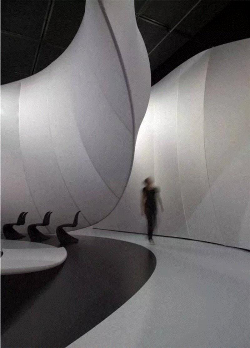 不朽的流线  |  建筑师 Zaha Hadid 作品