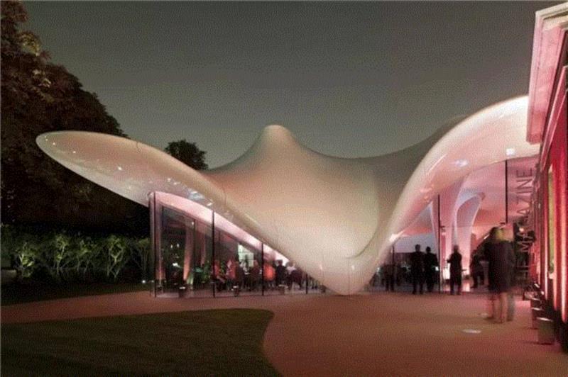 不朽的流线  |  建筑师 Zaha Hadid 作品