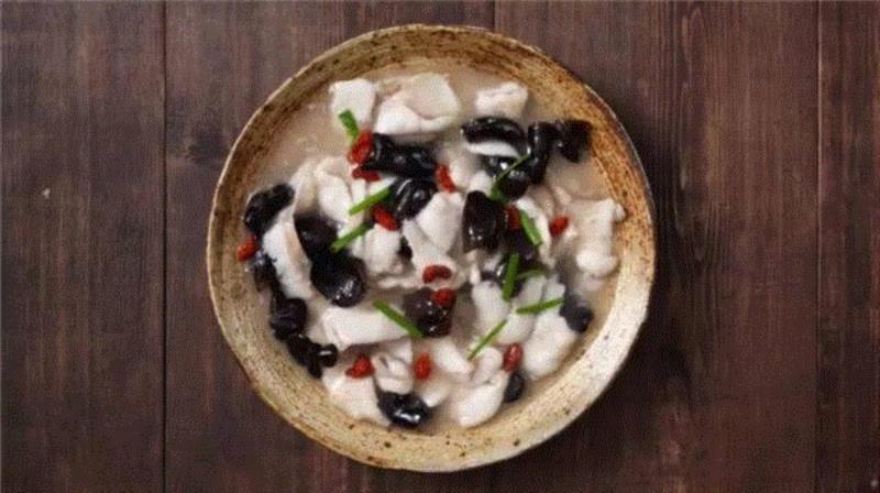 肉丝、鱼片,炒得鲜嫩的诀窍