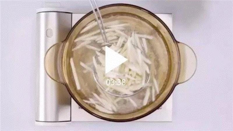 肉丝、鱼片,炒得鲜嫩的诀窍