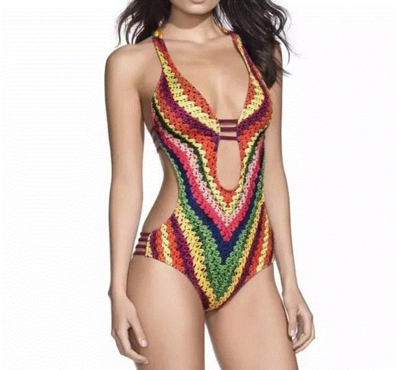 为什么莱昂纳多和C罗的前女友们，都在穿这个比基尼？