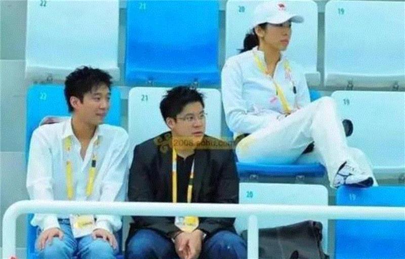 白百合被爆出轨：什么样的女人，才配有幸福的感情？