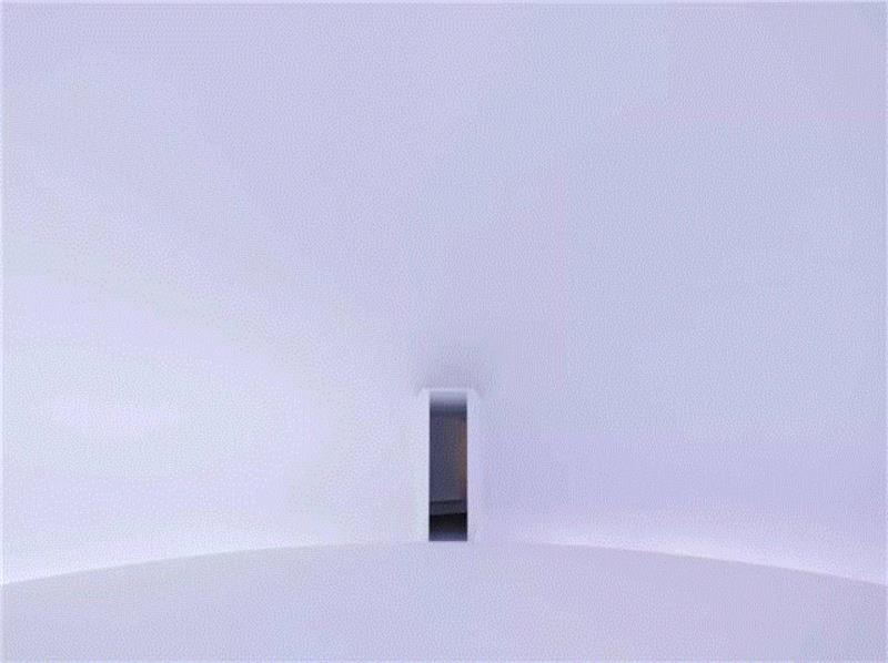 我在纽约市最安静的装置艺术里静心冥想