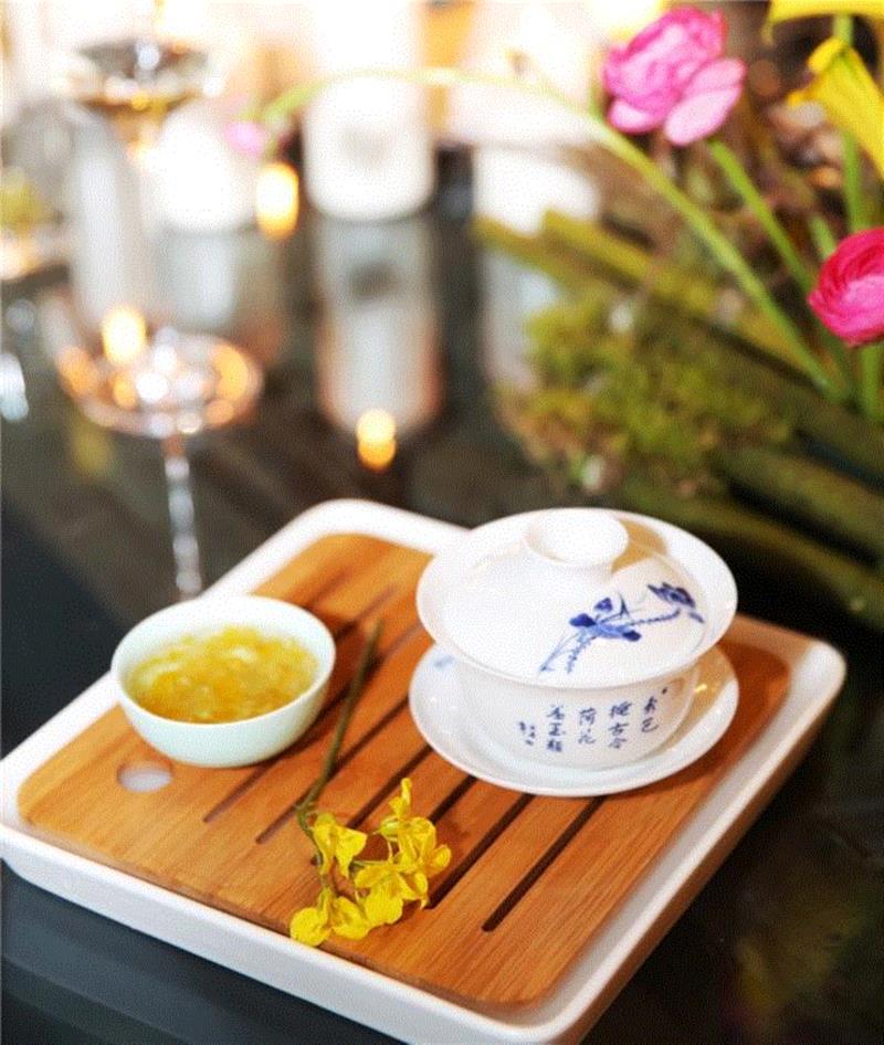 给范冰冰做龙袍的那双手去炒茶了！