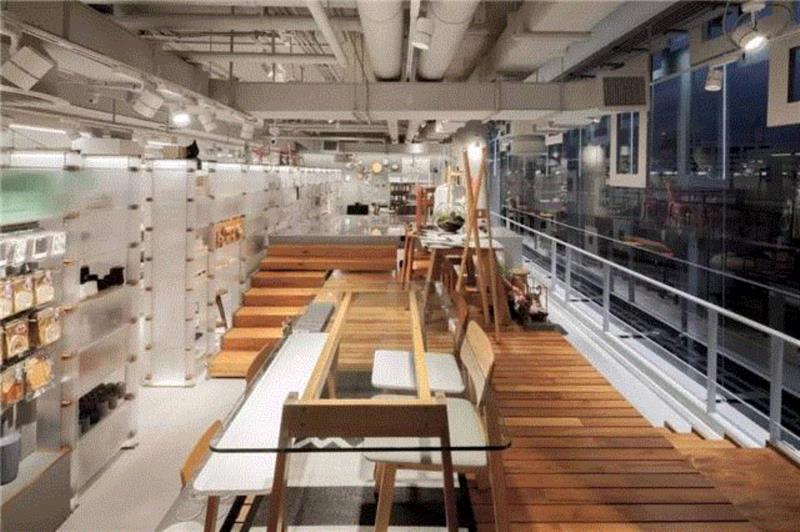 泰国版无印良品：ROOM概念店 / Maincourse Architect
