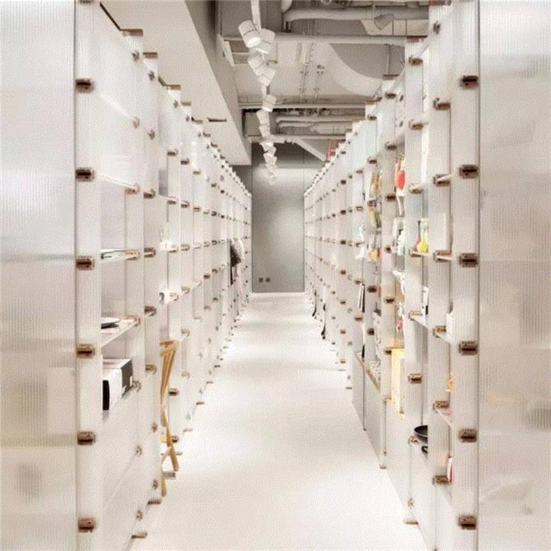 泰国版无印良品：ROOM概念店 / Maincourse Architect