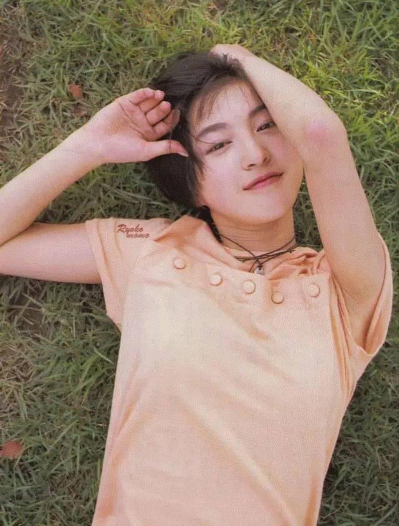 她是我见过最好看的短发女孩儿