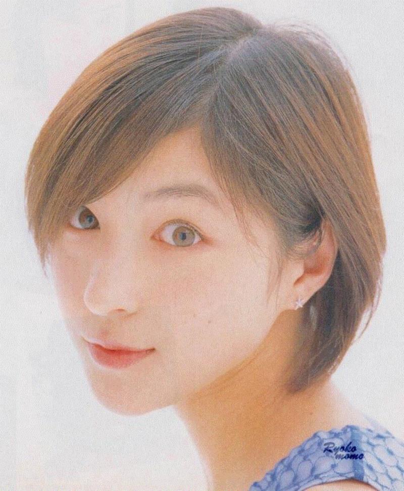 她是我见过最好看的短发女孩儿