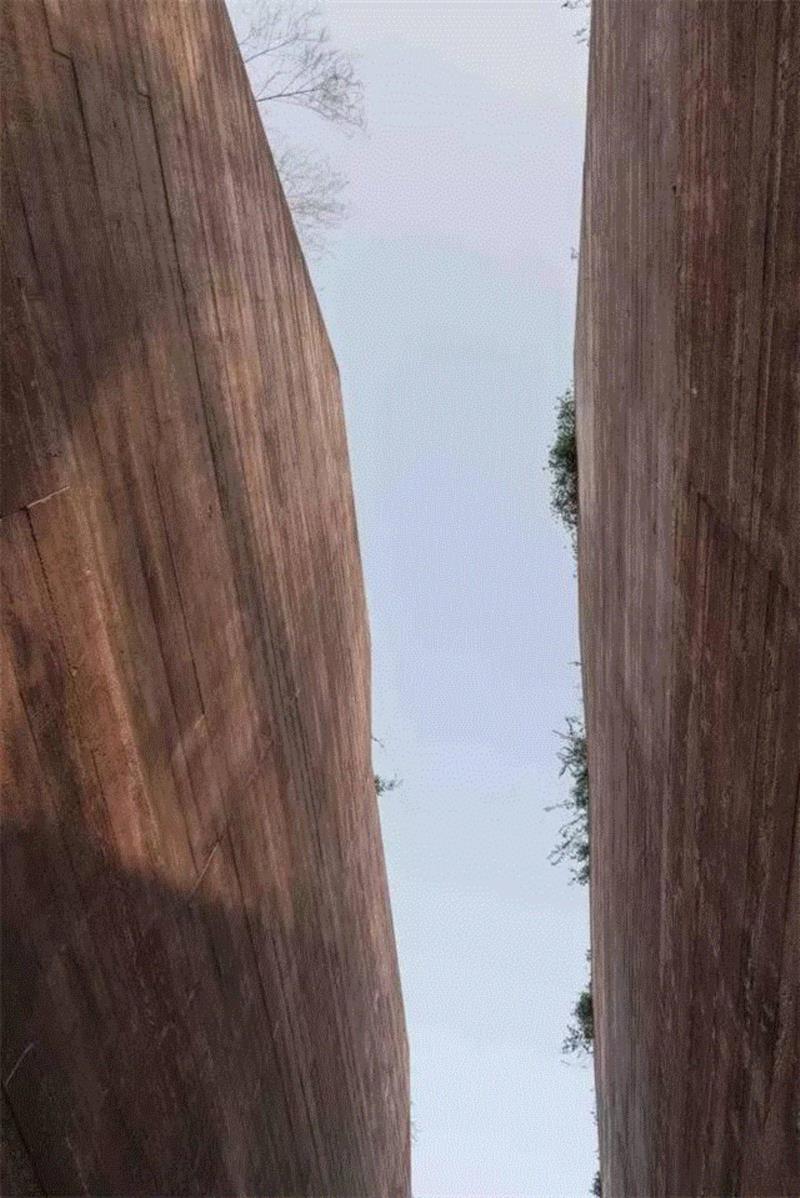 山谷里不会再有枪声：华沙卡廷惨案纪念馆 / BBGK Architekci