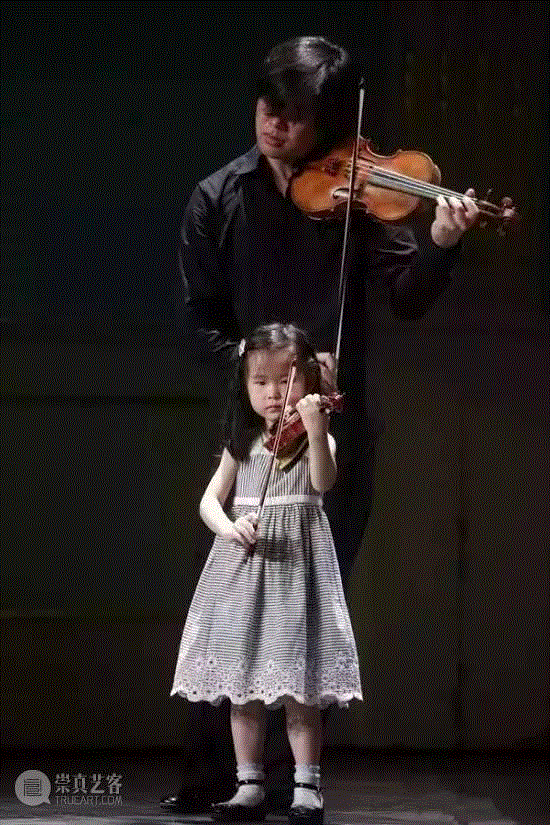 黄蒙拉：女儿3岁起就知道世上有件必须做的事叫练琴