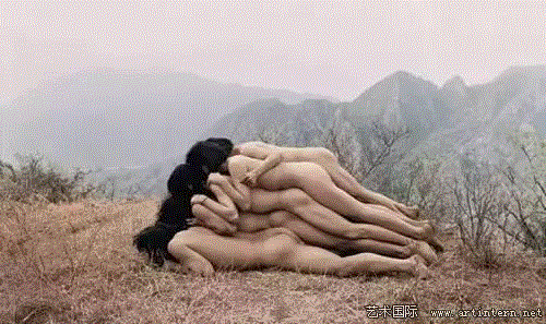 【文献·在场】《为无名山增高一米》