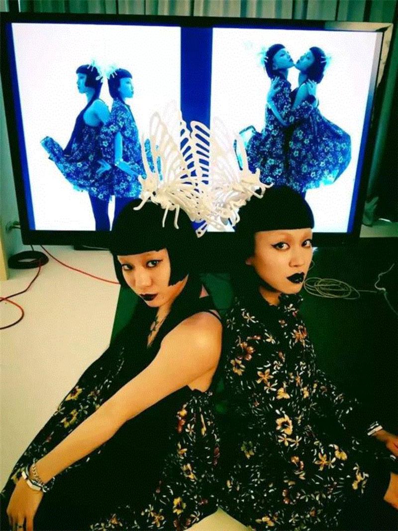 打败了蔡康永,关注度排行第一的这对日本女同性恋,看完你不弯算我输!