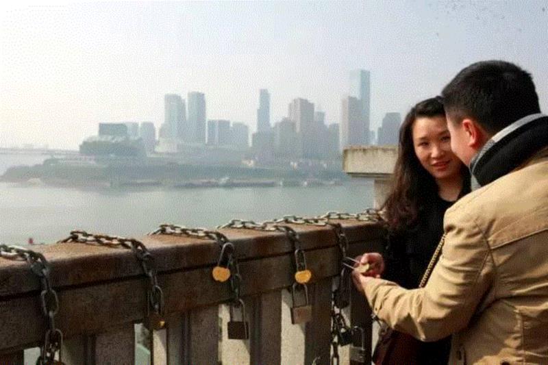 这封情书今天疯传朋友圈,读过的都把持不住了