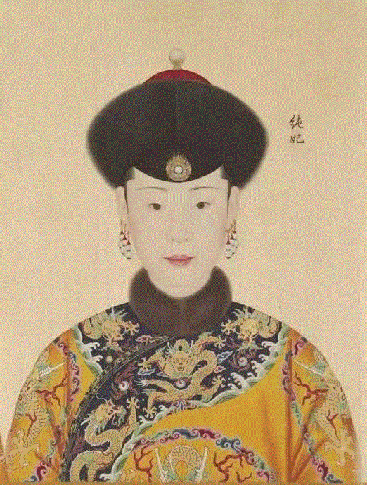 乾隆后宫佳丽三千，原来这位风流帝王后妃们的“证件照”长这样！