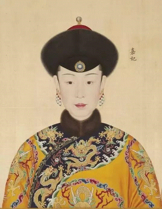 乾隆后宫佳丽三千，原来这位风流帝王后妃们的“证件照”长这样！