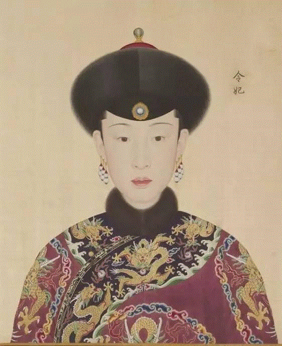 乾隆后宫佳丽三千，原来这位风流帝王后妃们的“证件照”长这样！