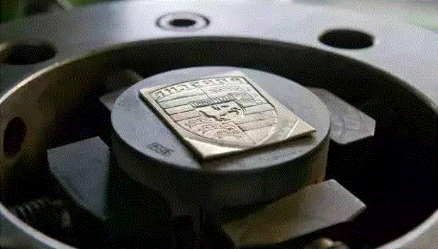 保时捷为什么这么贵？看车标就知道了！盘点中国人最喜欢的十大豪车标志