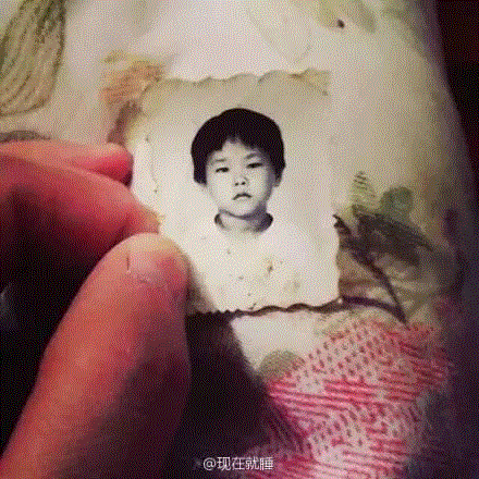 晒出一张童年“丑”照，这些回复厉害了