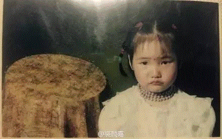 晒出一张童年“丑”照，这些回复厉害了
