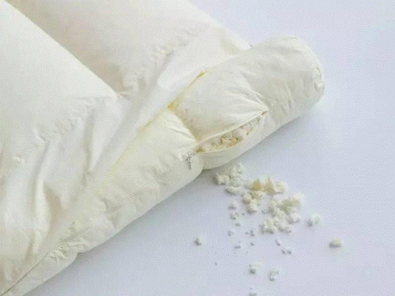 大过年的，没什么事就不要起床了