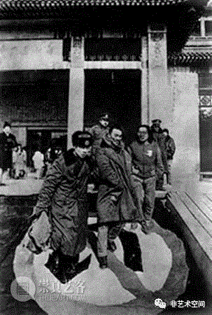 1989年枪声响起，中国艺术史上第一次现代艺术大展彻底陷入混乱  ,高名潞,温普林,89大展,中国现代艺术大展,中国前卫艺术,肖鲁