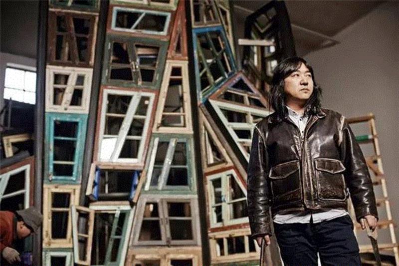 宋冬最大规模个展明日开幕 晚7点外滩美术馆一起“吃城市”