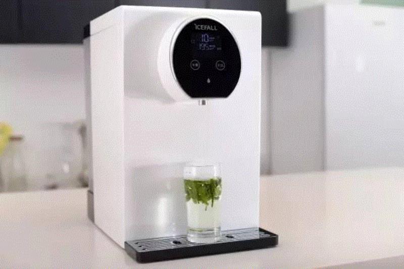 每天8杯水，你知道是多大杯吗？