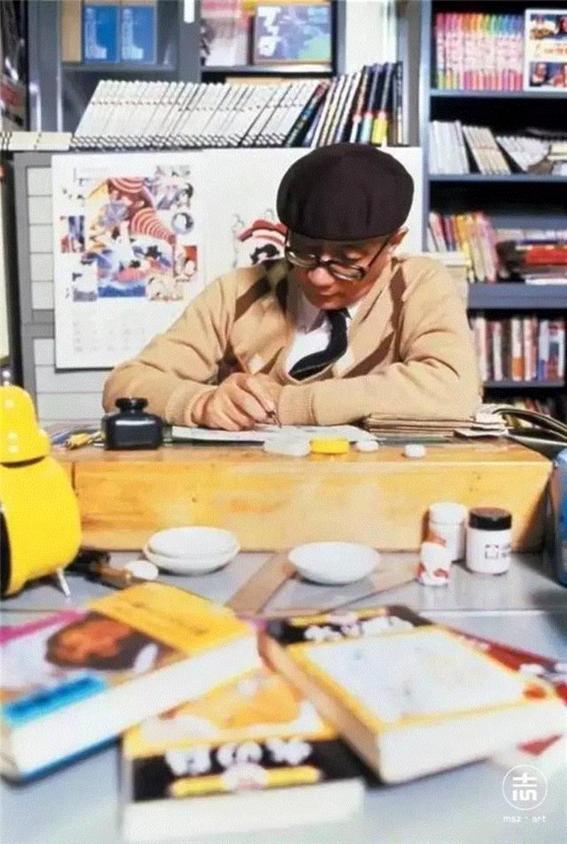 他，是日本动画界的开山鼻祖，更是被喻为日本“漫画之神“！他说：漫画是我一生的老婆，卡通是我一生的情人！