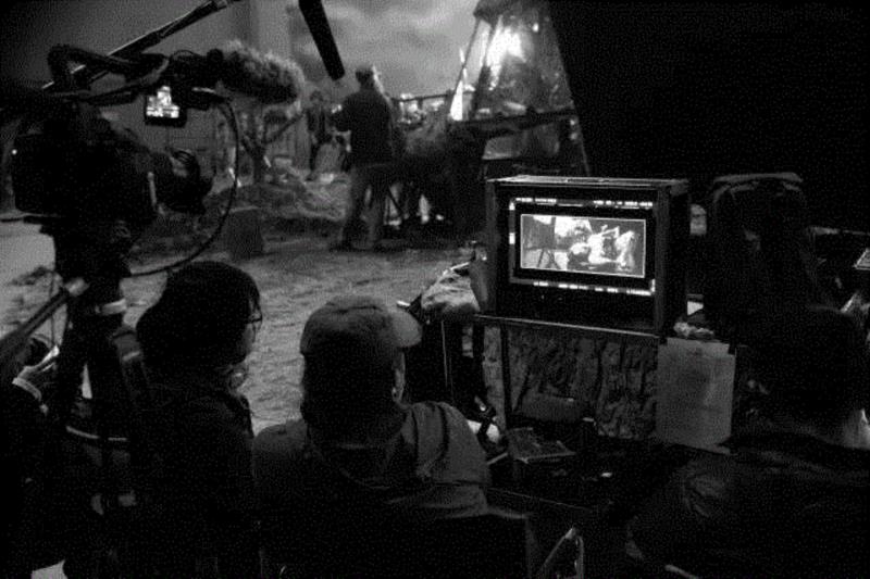 杨福东:愚公移山|《周末画报》专栏