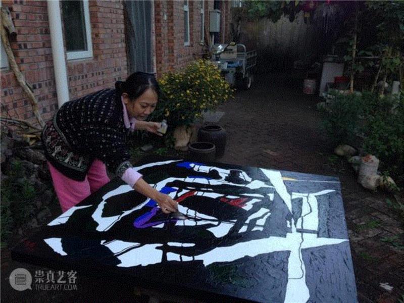 展览中的艺术家 | 马莉 | 10年（2006—2016）——宋庄美术馆建馆十周年特展