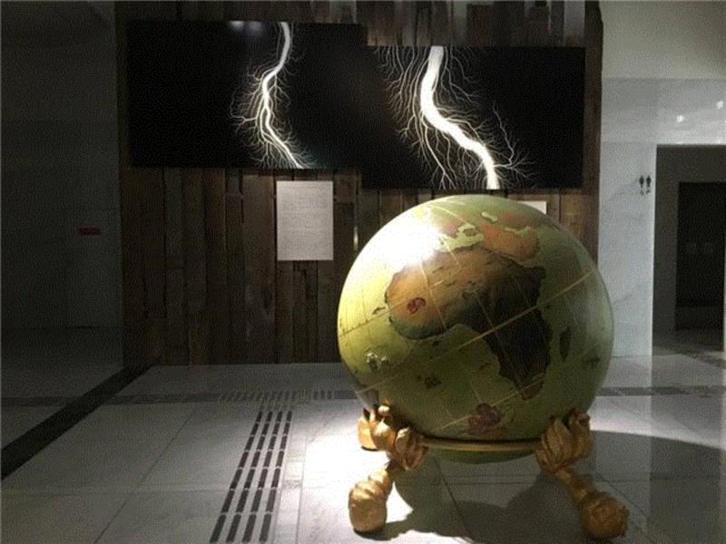 今日 世界死了——失落的人类存档 | 杉本博司