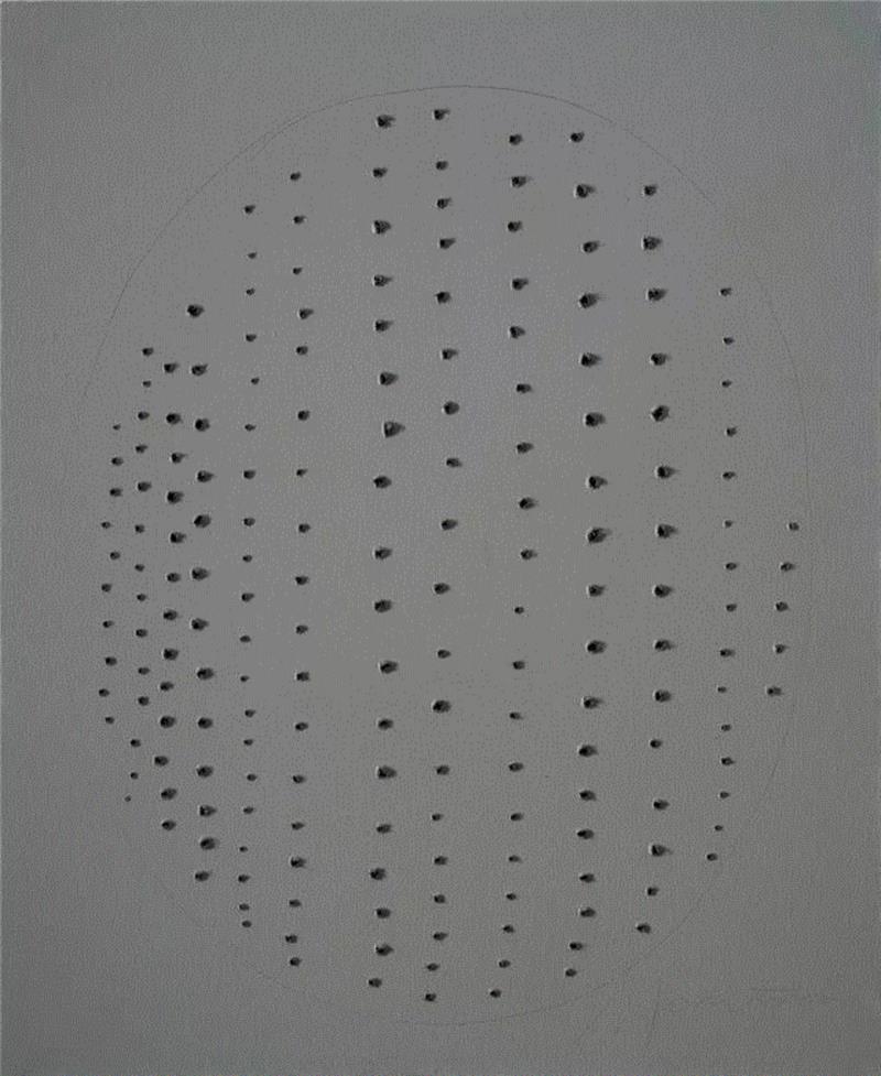 刺穿画布，创造无限的一维 | 卢西奥·封塔纳