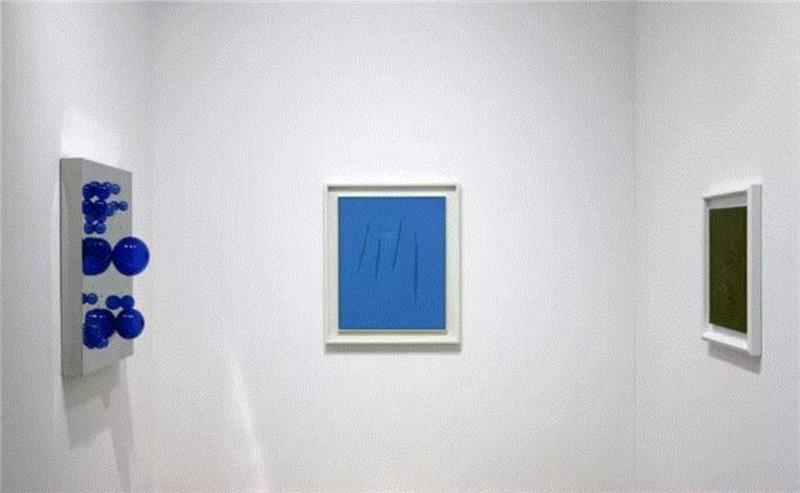 刺穿画布，创造无限的一维 | 卢西奥·封塔纳