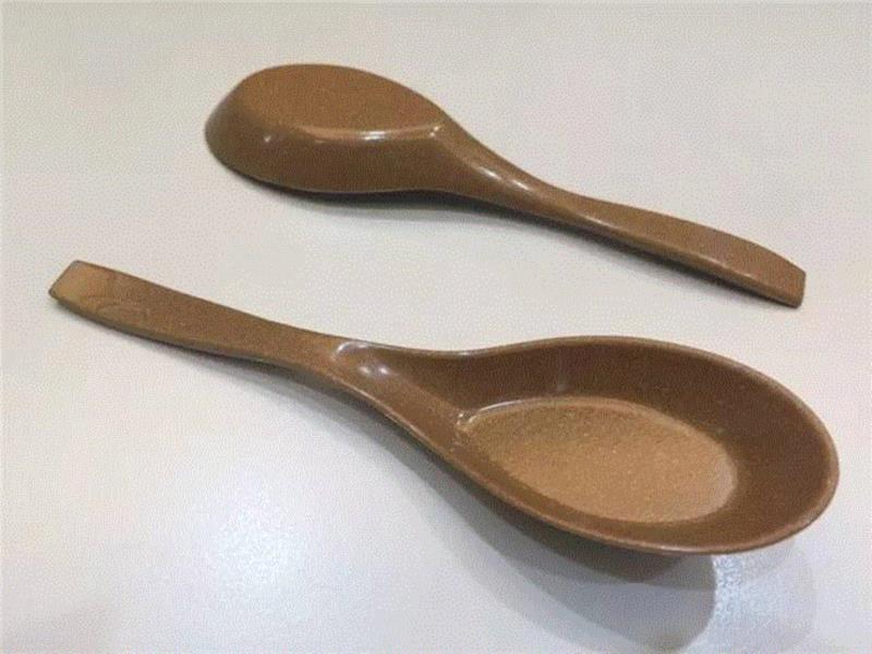 这个台湾大叔发明的稻壳筷，让千万棵树木不再哭泣