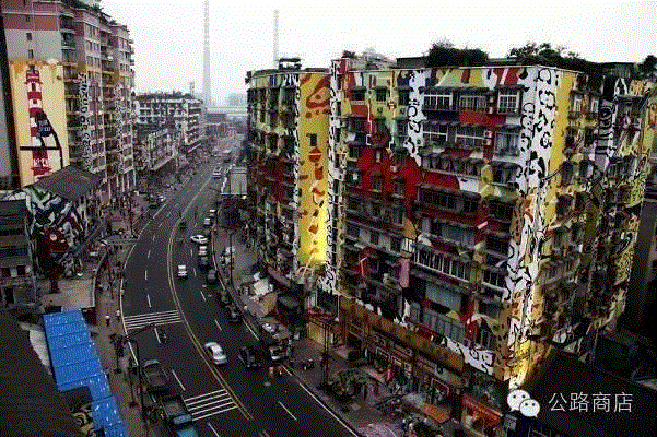 脱衣服和靠体力哪个挣钱比较容易