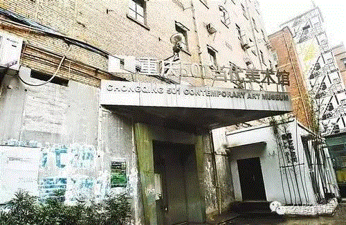 脱衣服和靠体力哪个挣钱比较容易
