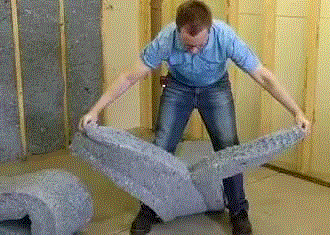 15岁男孩8年收集3万条牛仔裤用来造房子，只为保护地球！