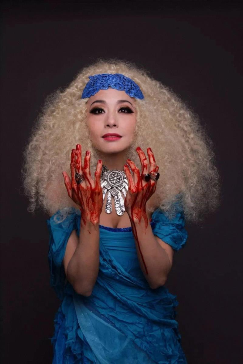 《麦克白夫人》从女性角度诠释莎翁经典