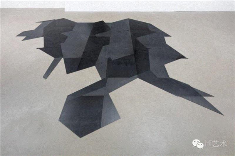 应青蓝：ART021的布局就是一个圆