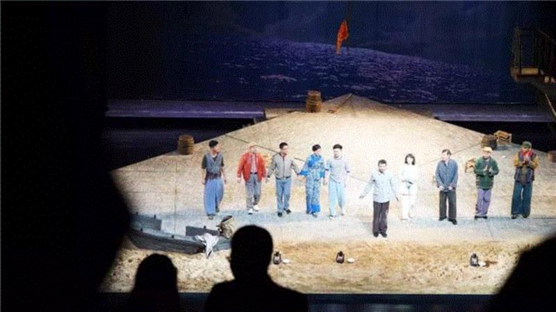 神木大剧院沸腾了!《老大》震撼亮相“第十一届中国艺术节”