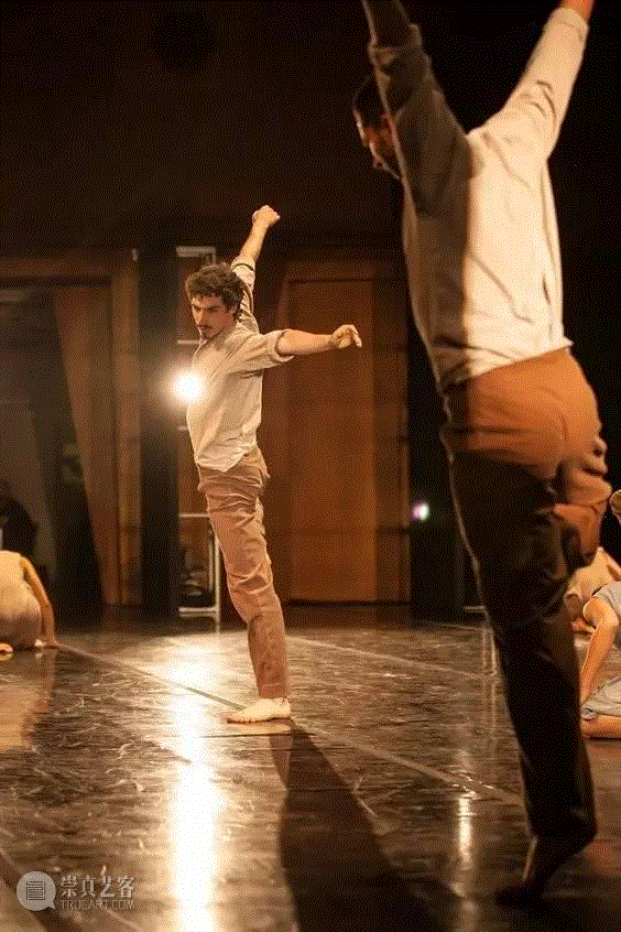 “亲临”嘎嘎先生排练现场| 看《十舞》是怎样炼成的