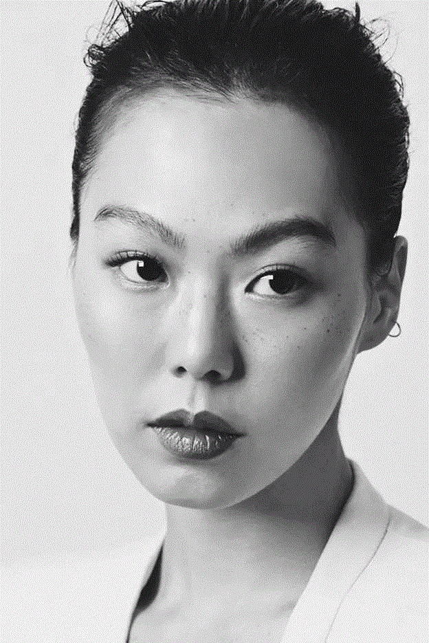 人物 ▎诱人“小姐” 金敏喜