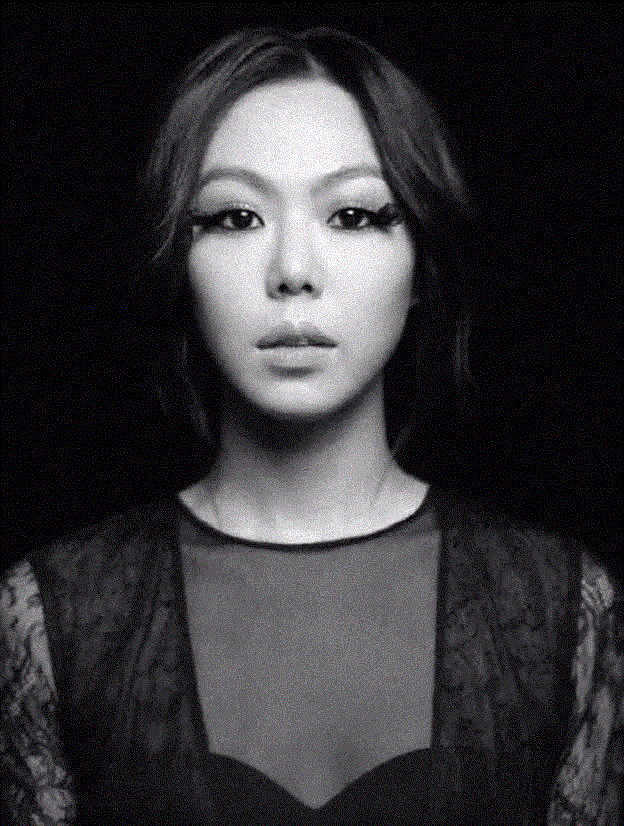 人物 ▎诱人“小姐” 金敏喜