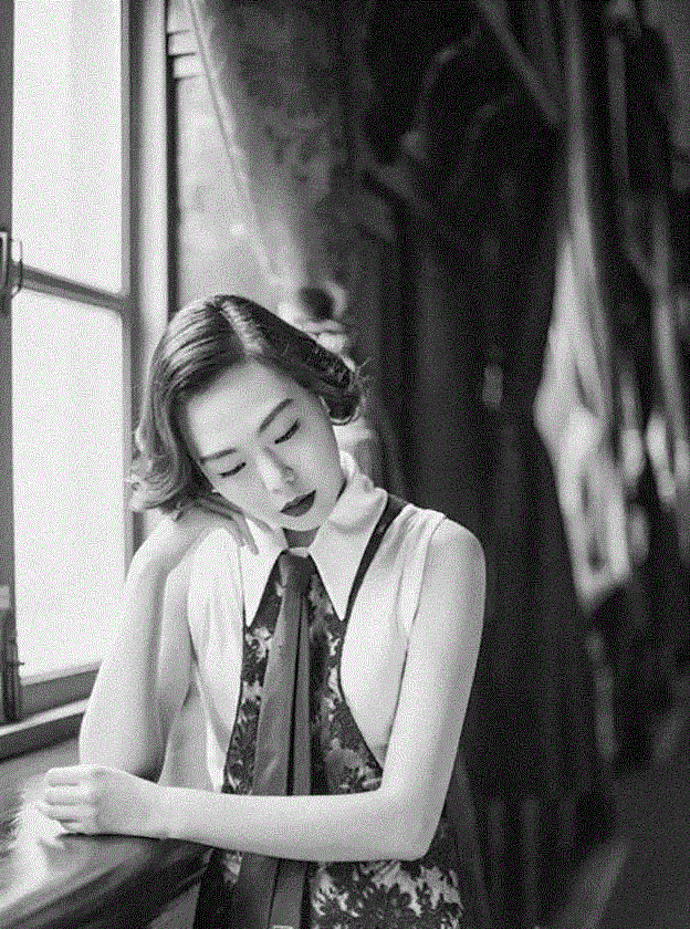 人物 ▎诱人“小姐” 金敏喜