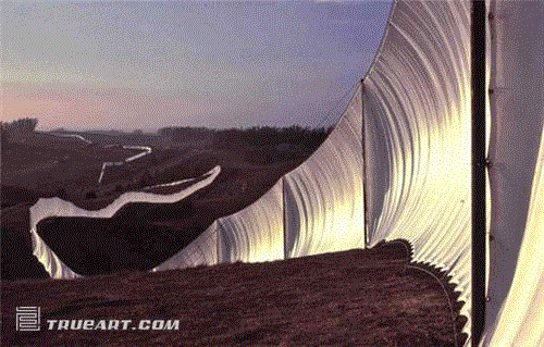 一个想包裹住整个地球的艺术家