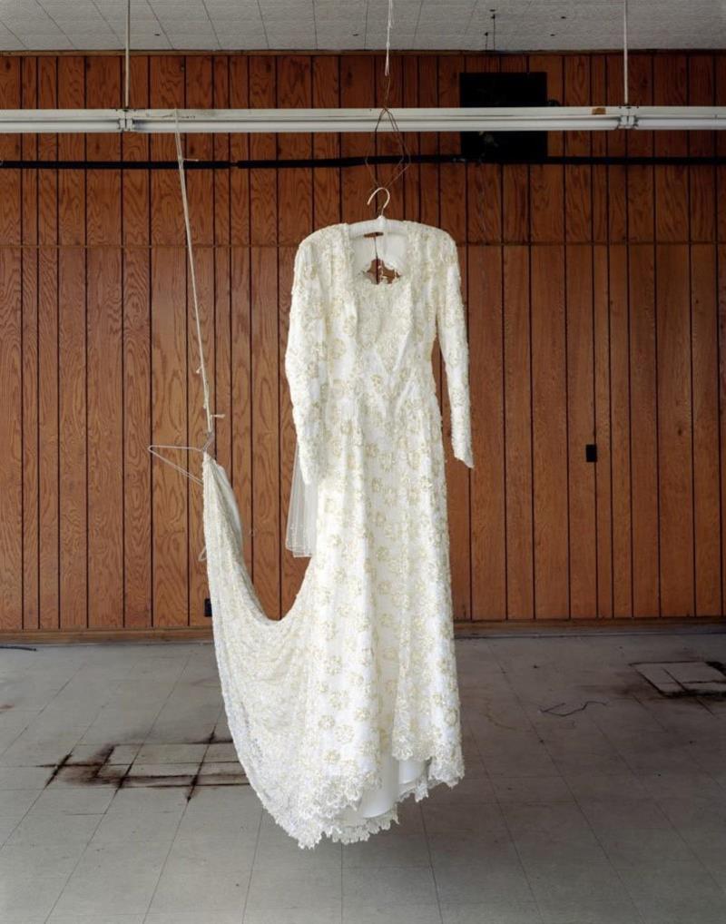 Alec Soth, Niagara | 2006,【SC?P | Open Call】他从不袒露自己的爱 | 征集倒计时,Call,倒计时,摄影师,爱情,旅程,婚姻,婚纱,小野洋子,荒木经惟,Soth