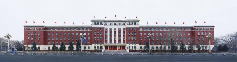 理想No.12（轻工业部大楼）,评论 | 顾铮论王国锋的艺术实践——“乌托邦”、“人素”奇观与历史真相的精度,王国锋,奇观,乌托邦,顾铮,精度,建筑,意志,意识形态,美学,铝板