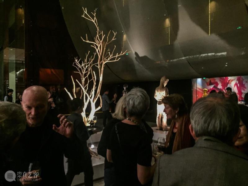 Friends of Red Gate and The Opposite House having 