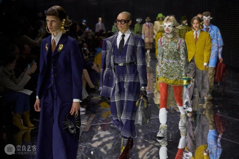 在经历了地狱、洪水、新生之后,Gucci的秀场上开始创世纪了。,Gucci,秀场,新生,地狱,洪水,面具,Hermaphrodite,Michele,希腊,秋冬