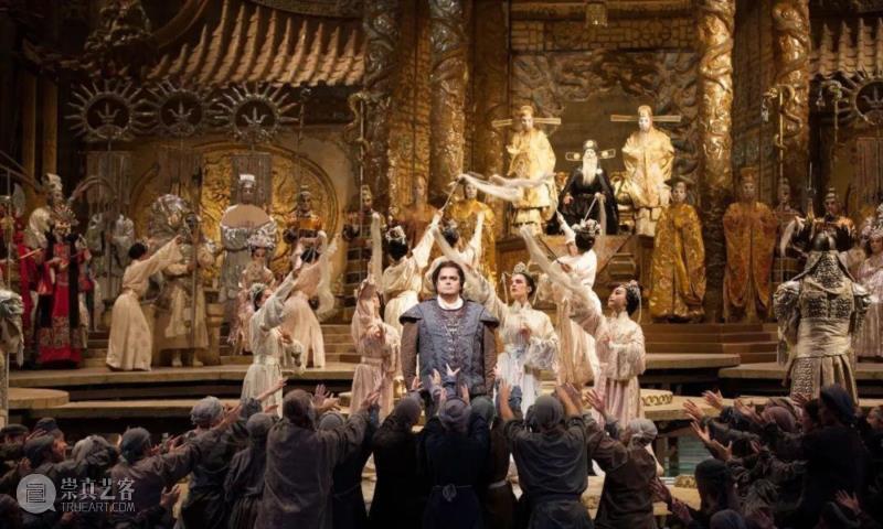 舞台丨《图兰朵》:极尽奢华的舞美场景,舞台,图兰朵,舞美,版本,普契尼,爱情故事,卫荣,维罗纳竞技场,全场,上方